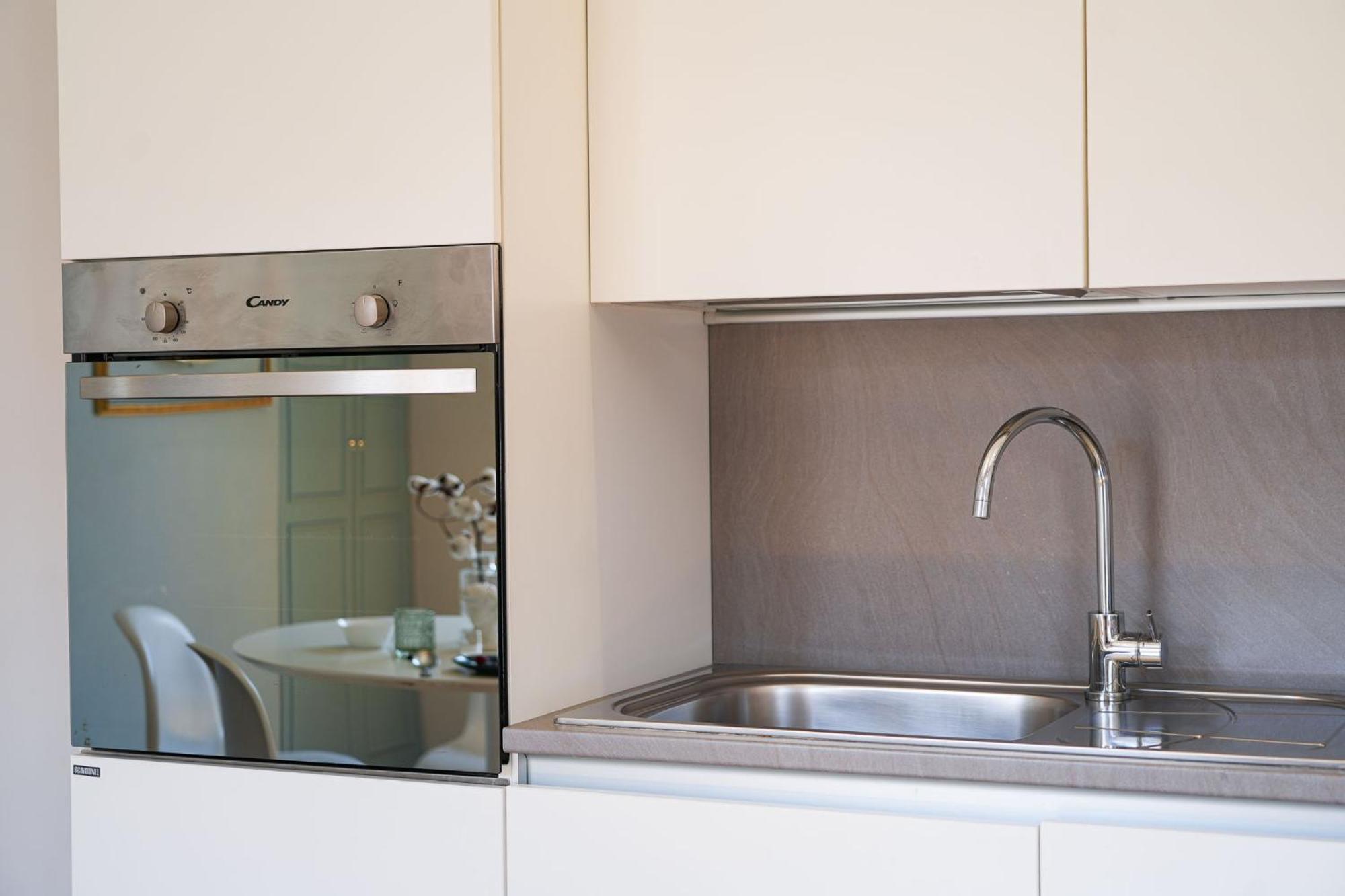 Duomo Center Apartment Milan Bagian luar foto