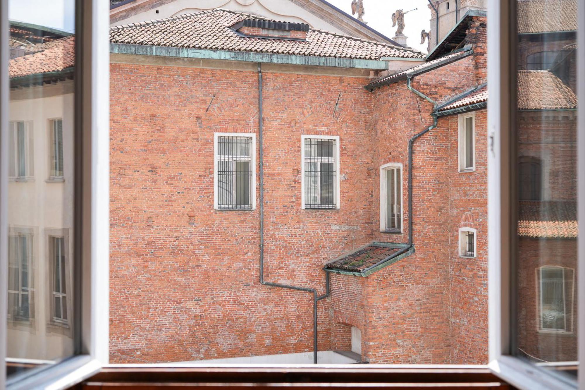 Duomo Center Apartment Milan Bagian luar foto